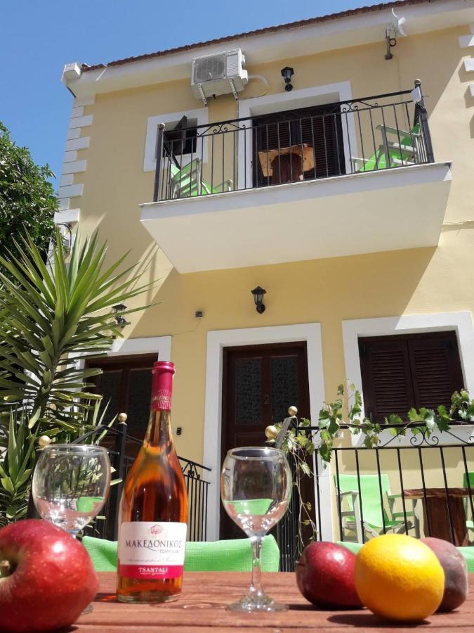 Dourios Ippos Apartments Frikes Exterior photo